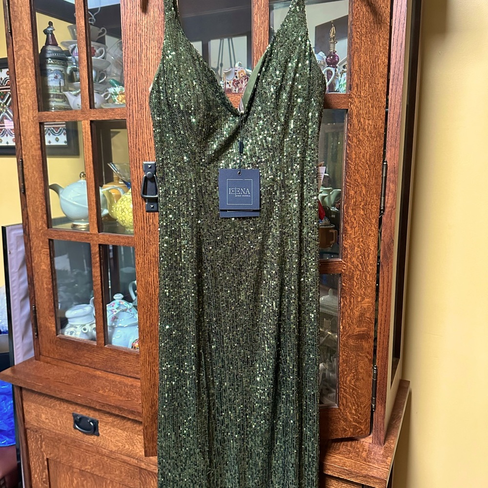 NWT size 10 MacDuggal olive green full length gown.